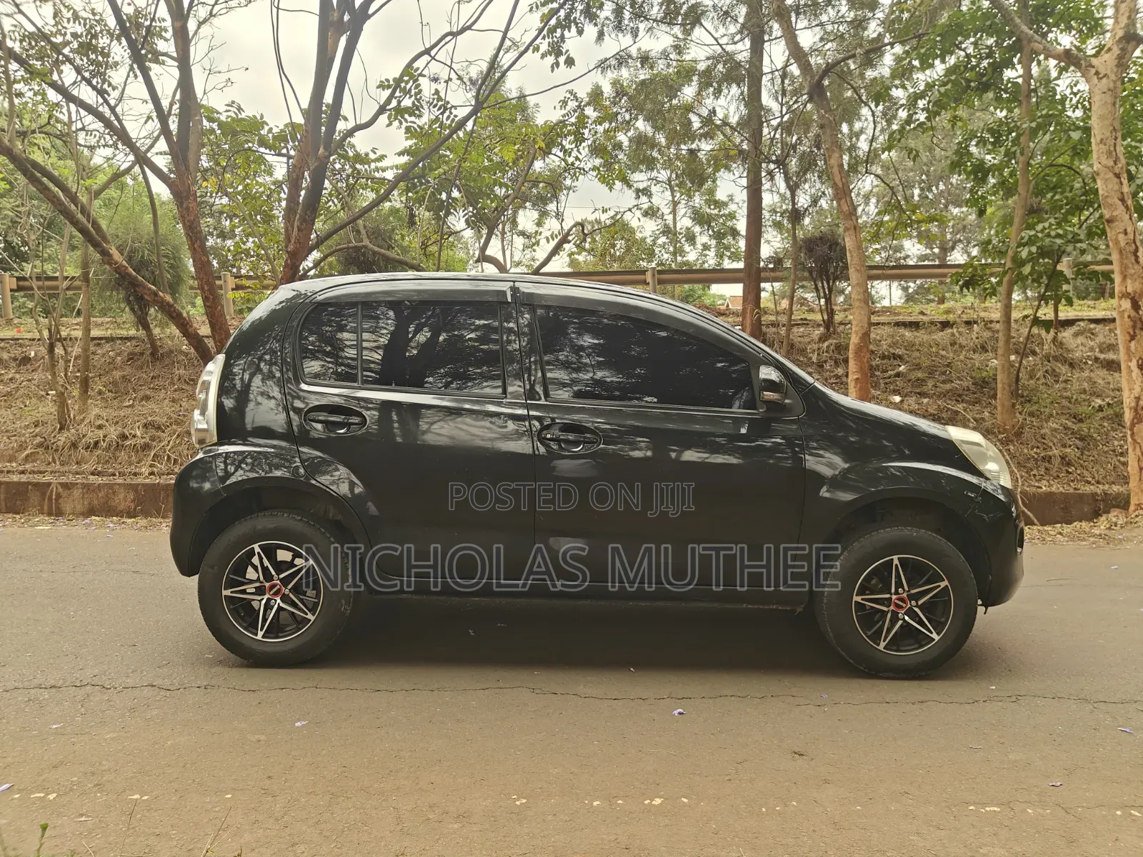Toyota Passo 2012 Black