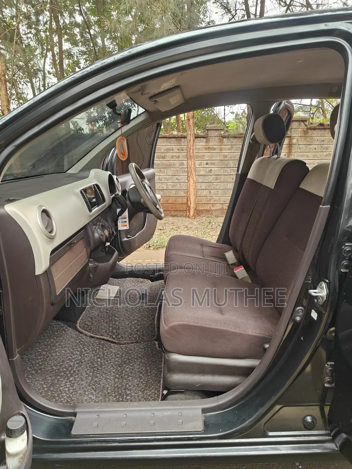 Toyota Passo 2012 Black