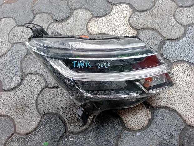 Toyota Tank 2018 Headlight