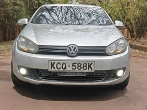 Volkswagen Golf 2011 Silver
