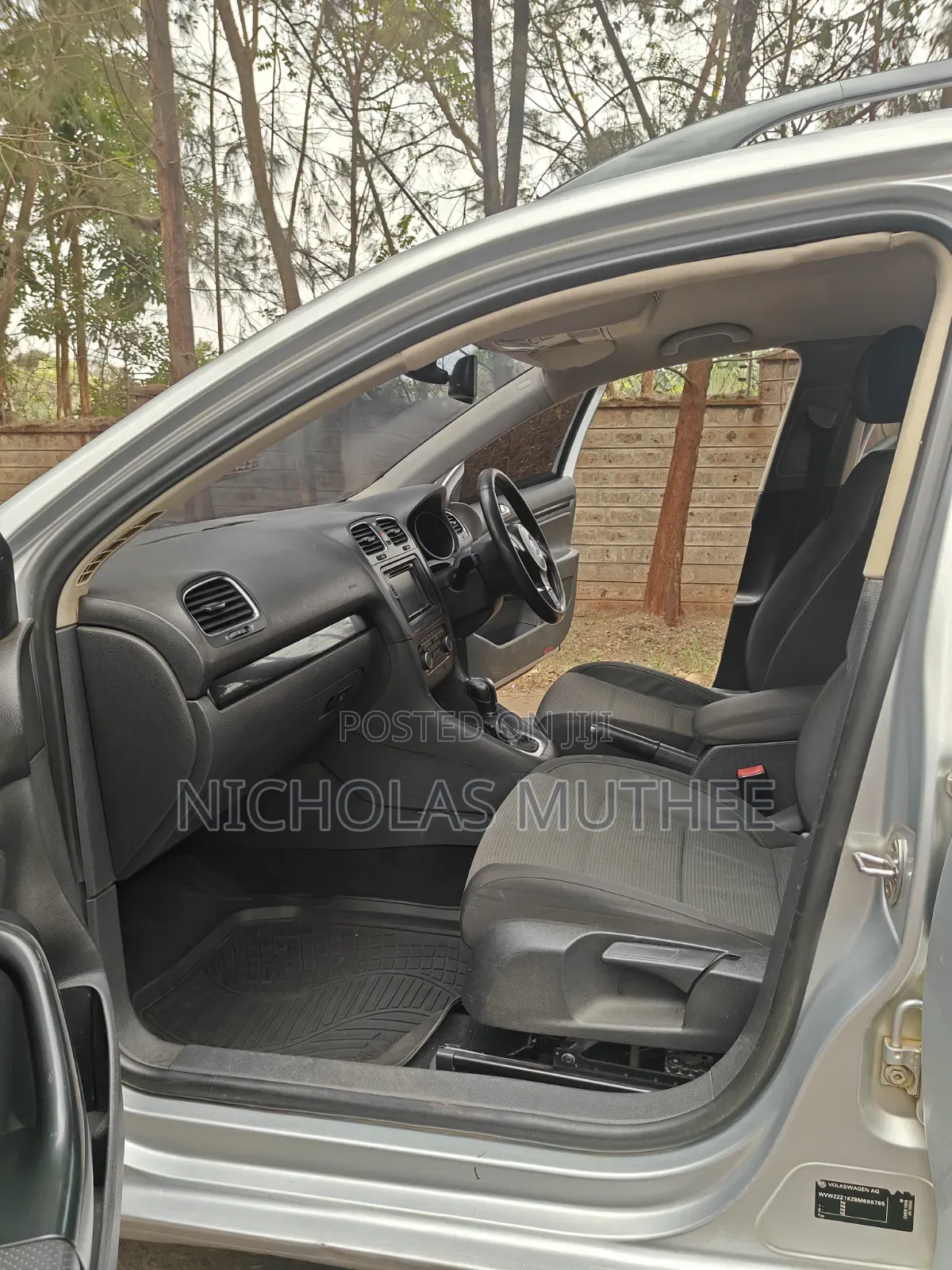 Volkswagen Golf 2011 Silver