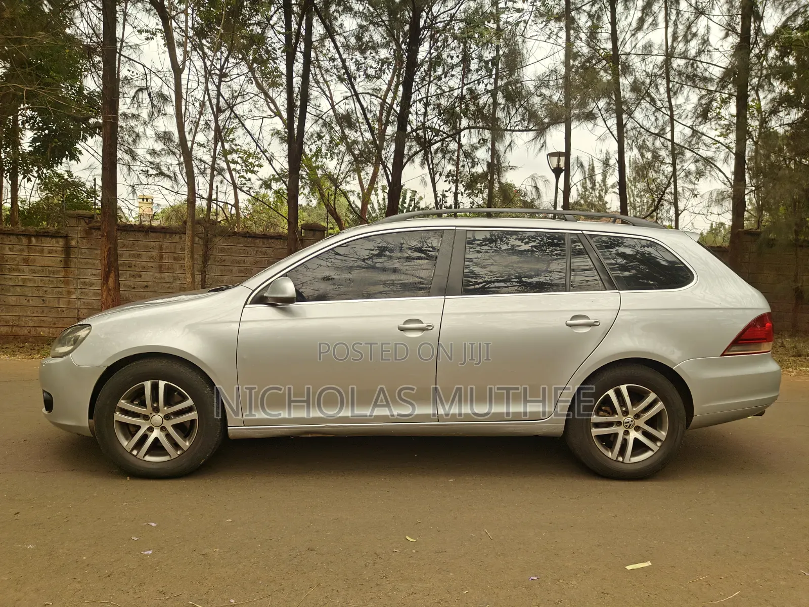Volkswagen Golf 2011 Silver