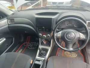 Subaru Forester 2010 Silver