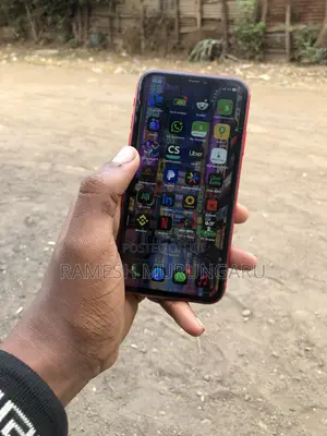 Apple iPhone 11 128 GB Red