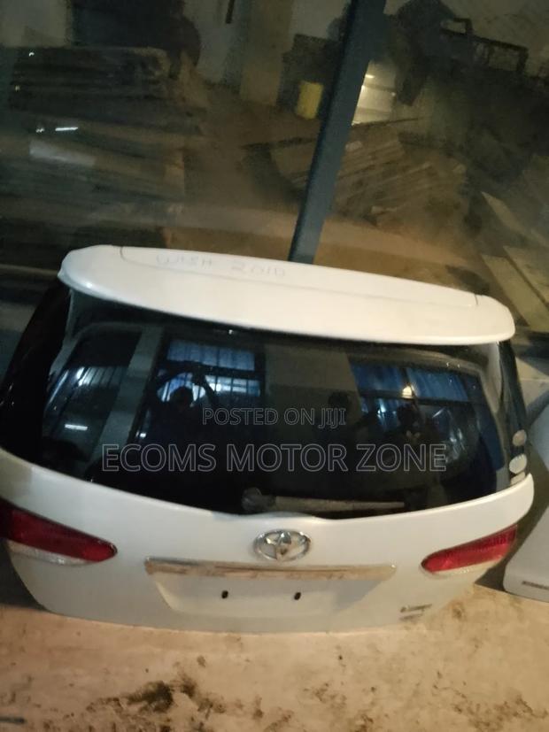 Toyota Wish 2012 Boot - thumbnail 4