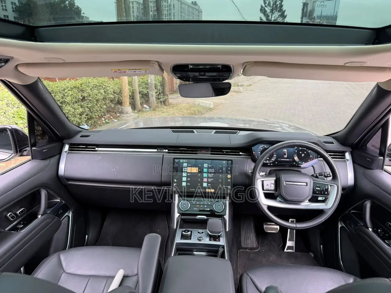 Land Rover Range Rover Vogue 2022 Silver