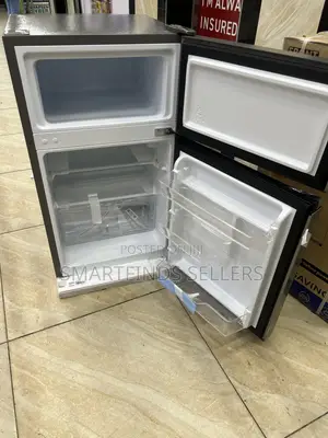 Hisense Double Door Refrigerator – More Space, More Freshness!