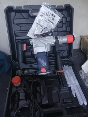 Maxmech Rotary Hammer RH 1000-28 (1000W, 28mm)