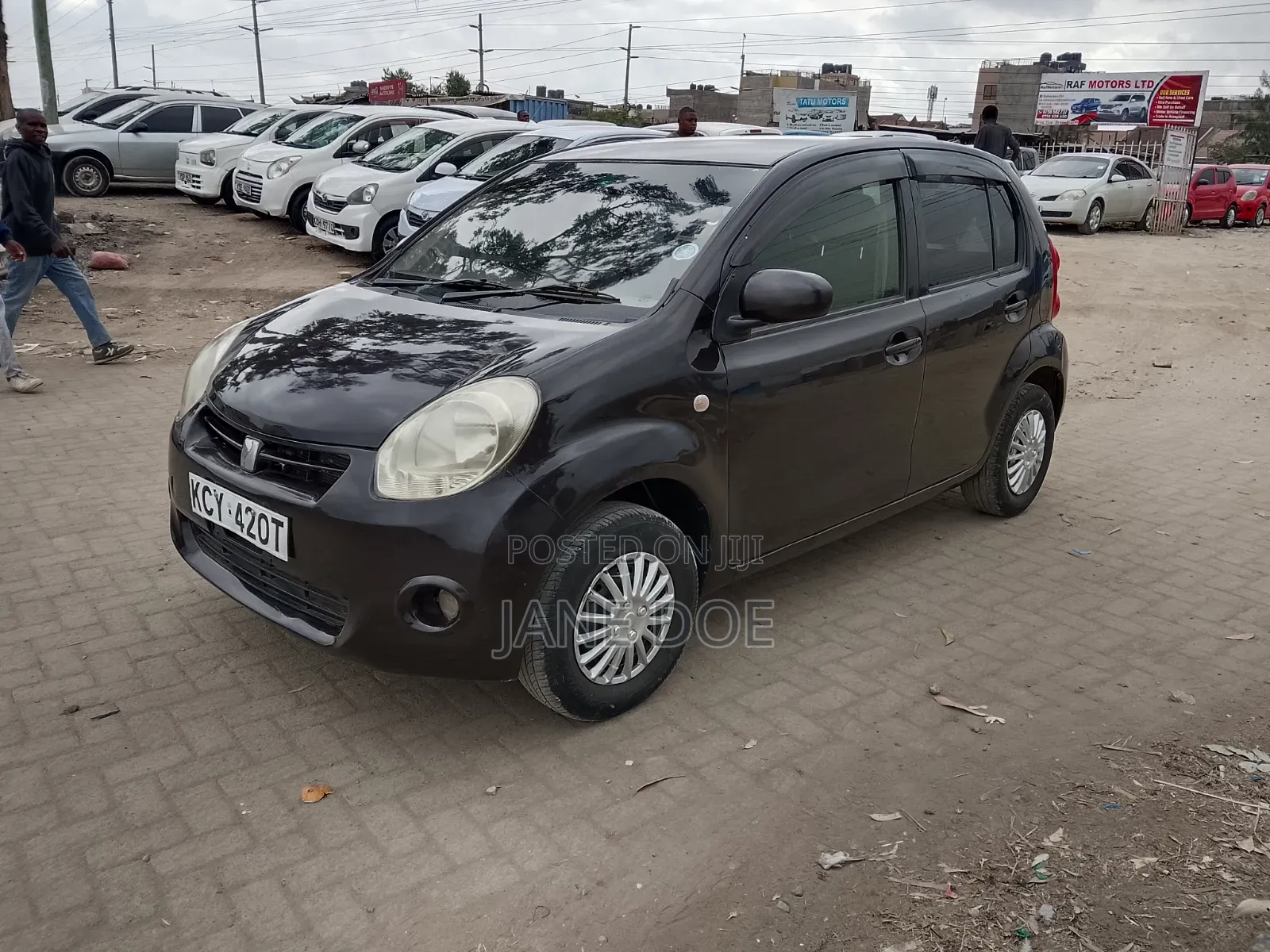 Toyota Passo 2013 Brown