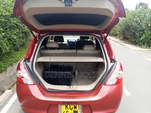 Nissan Tiida 2012 Maroon