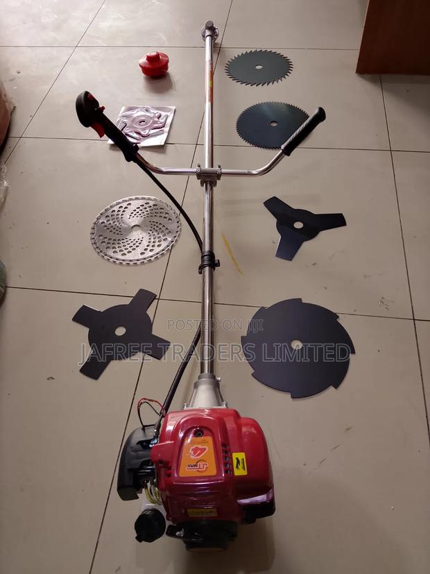 Gasoline Brush Cutter - thumbnail 3