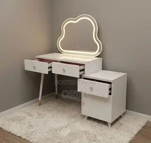 Dressing Table : White Modern Dresser With Light