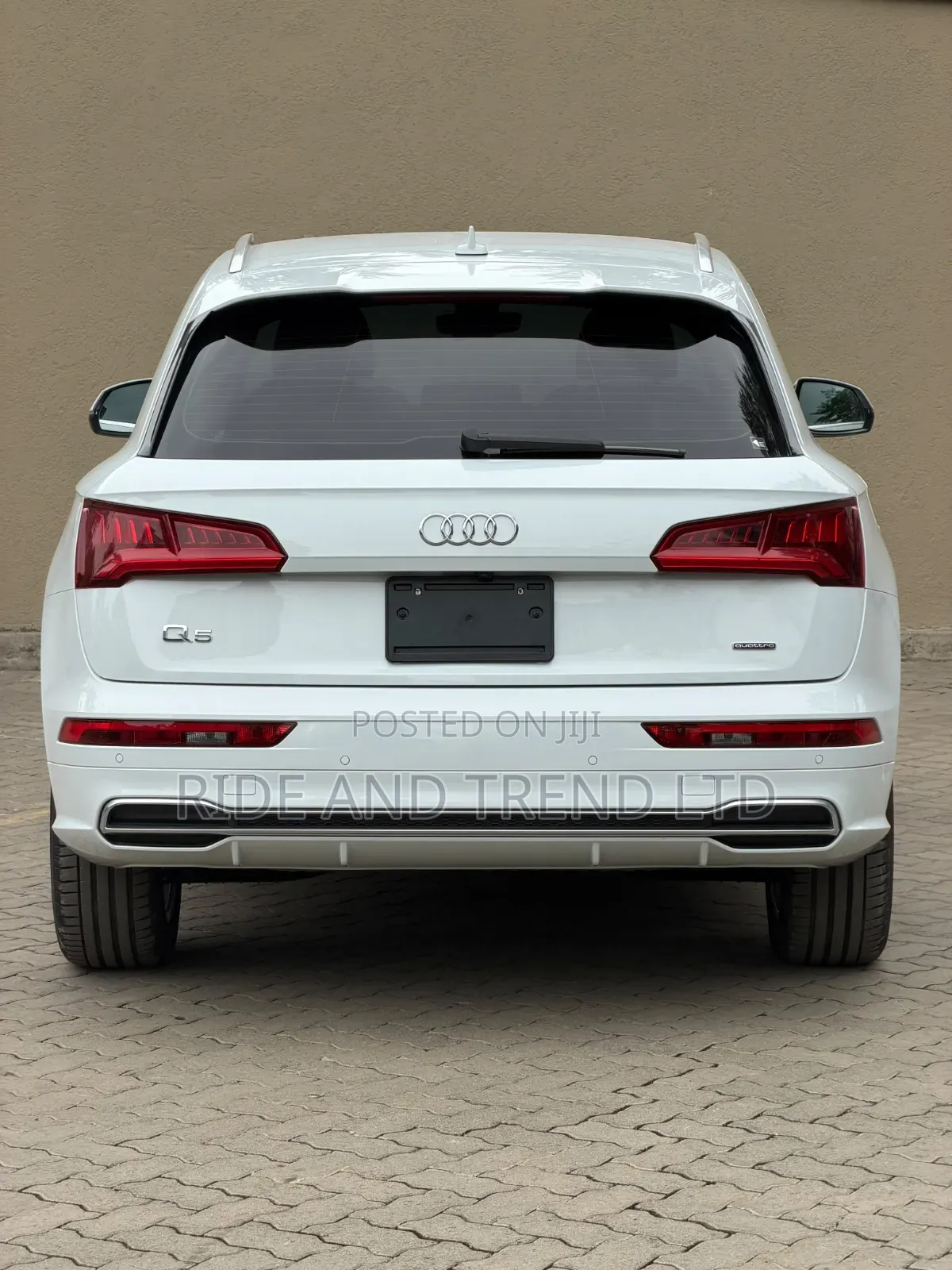 Audi Q5 2.0T Premium AWD quattro 2019 White