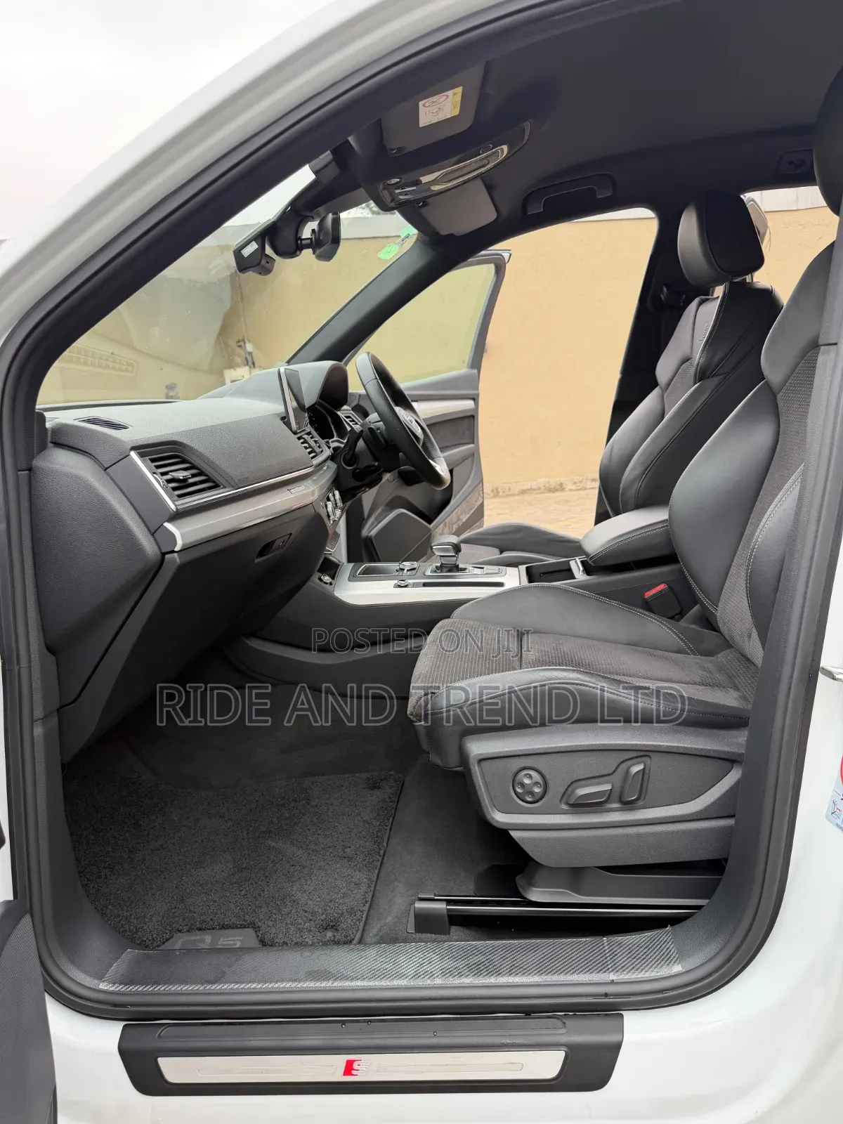 Audi Q5 2.0T Premium AWD quattro 2019 White