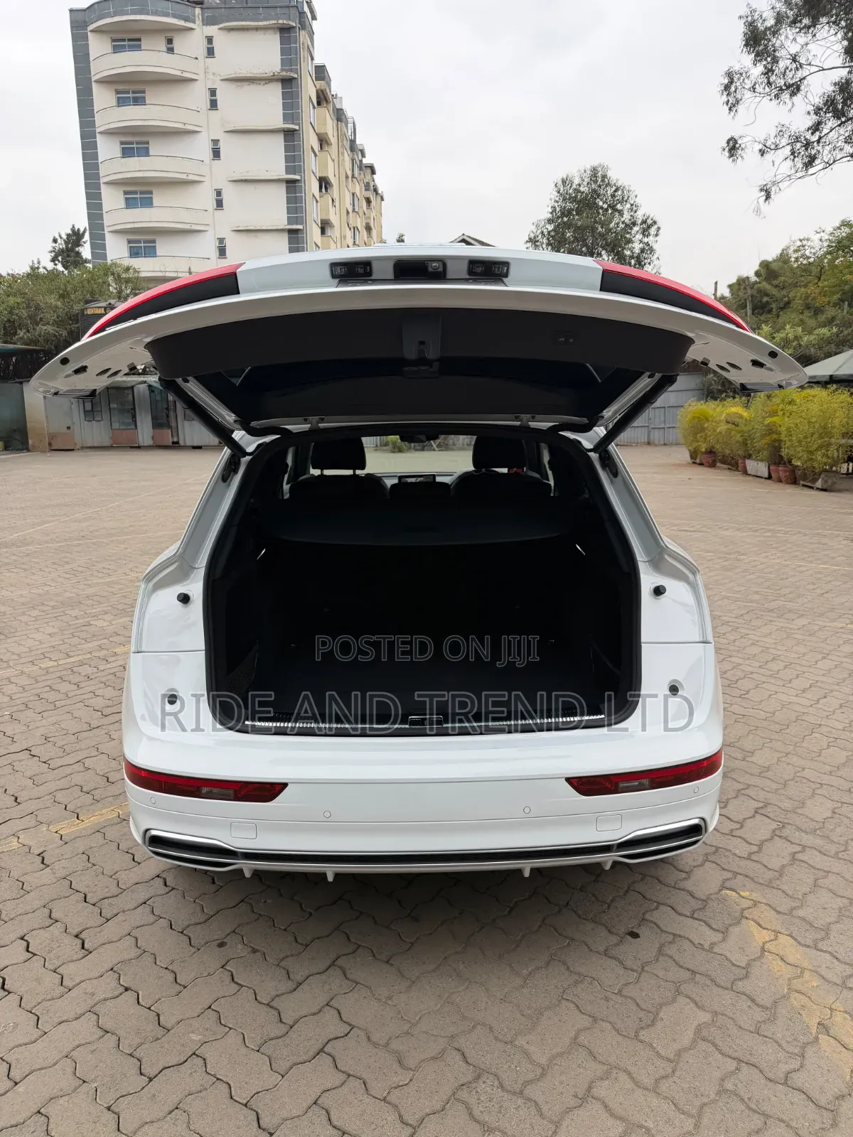 Audi Q5 2.0T Premium AWD quattro 2019 White