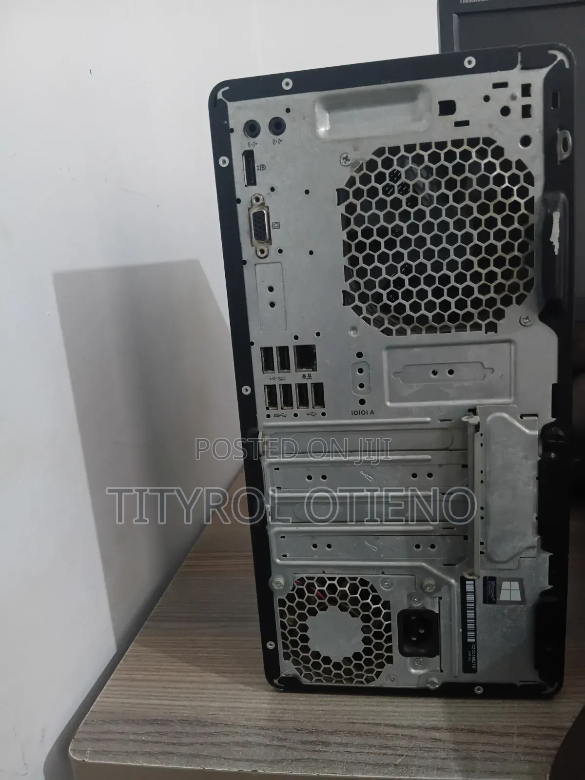 Desktop Computer HP ProDesk 400 G5 4GB Intel HDD 1T