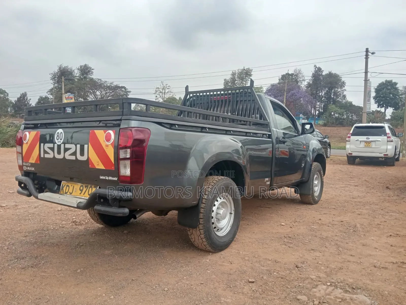 Isuzu D-MAX 2022 Gray