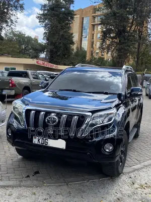 Toyota Land Cruiser Prado 2014 Black