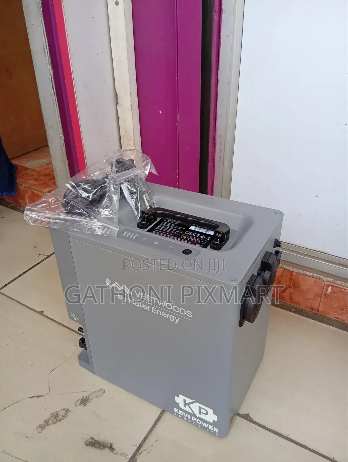 Vestwood 2KW Power Station – Convenient Backup Power Solution