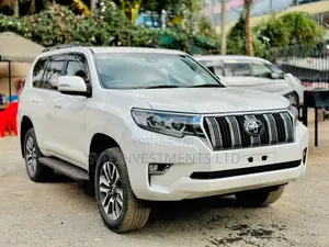 Toyota Land Cruiser Prado 2.7 2022 White