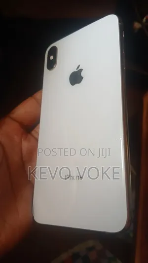 Apple iPhone XS 64 GB White