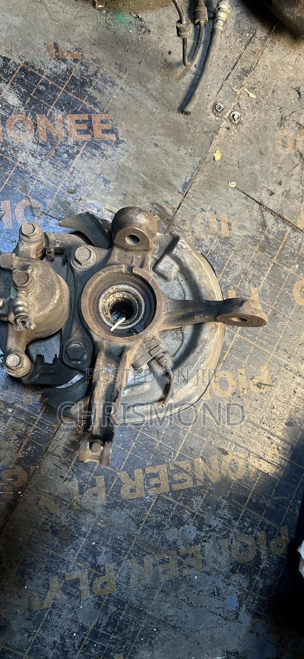 Front Hub Mira - thumbnail 2