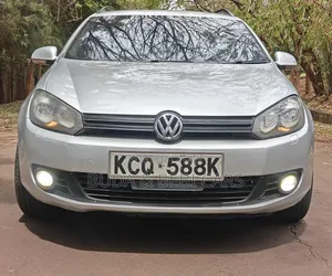 Volkswagen Golf 2011 Silver