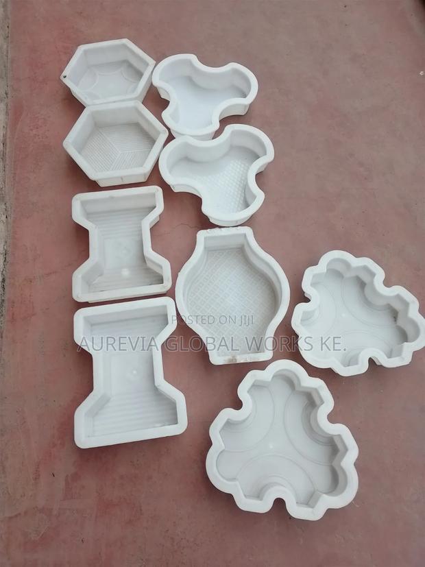 Plastic Cabro Moulds - thumbnail 2