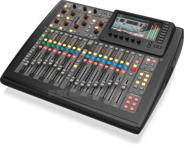 Behringer X32 Compact Digital Mixer - main view