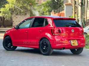 Volkswagen Polo 2012 Red