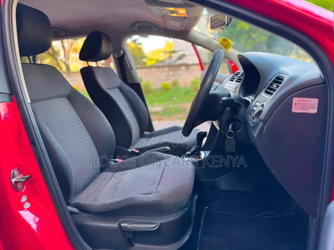 Volkswagen Polo 2012 Red