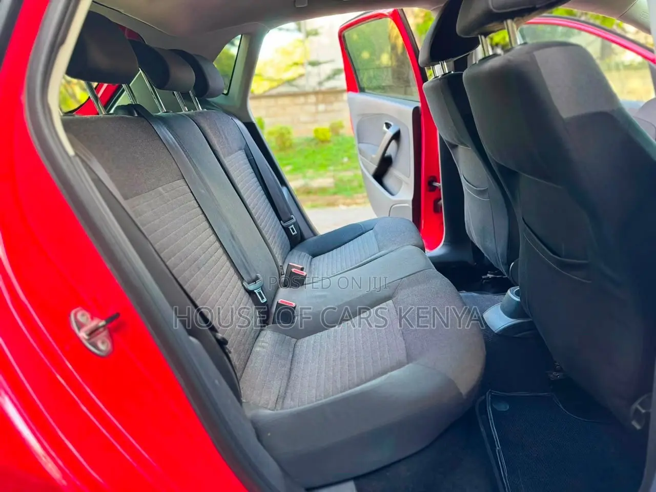 Volkswagen Polo 2012 Red
