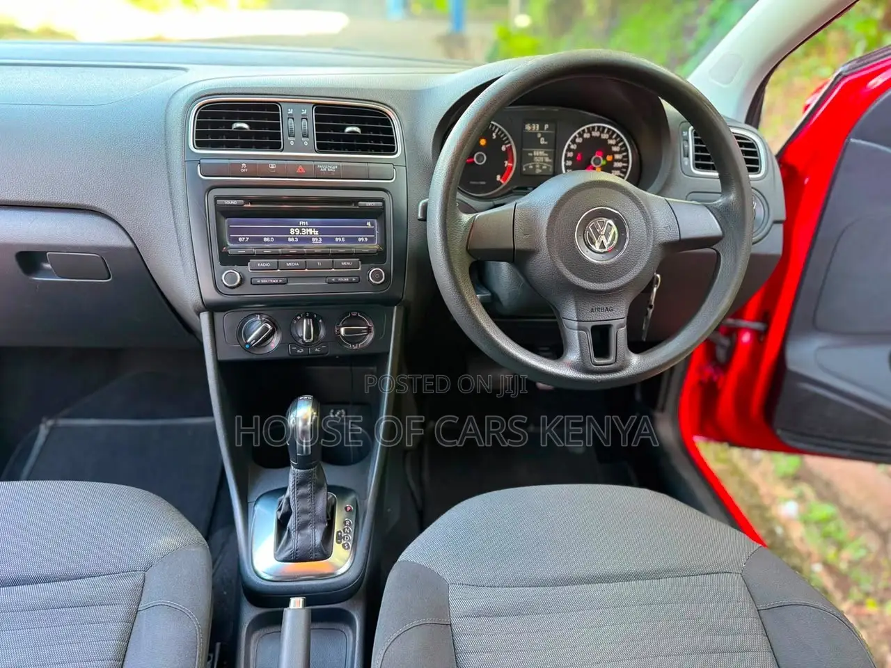 Volkswagen Polo 2012 Red