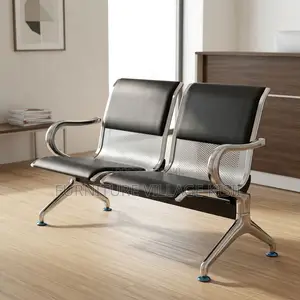 Halg Padded 2-Link Waiting Bench