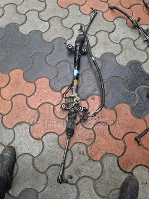 Nissan CR-V RE4 Steering Rack