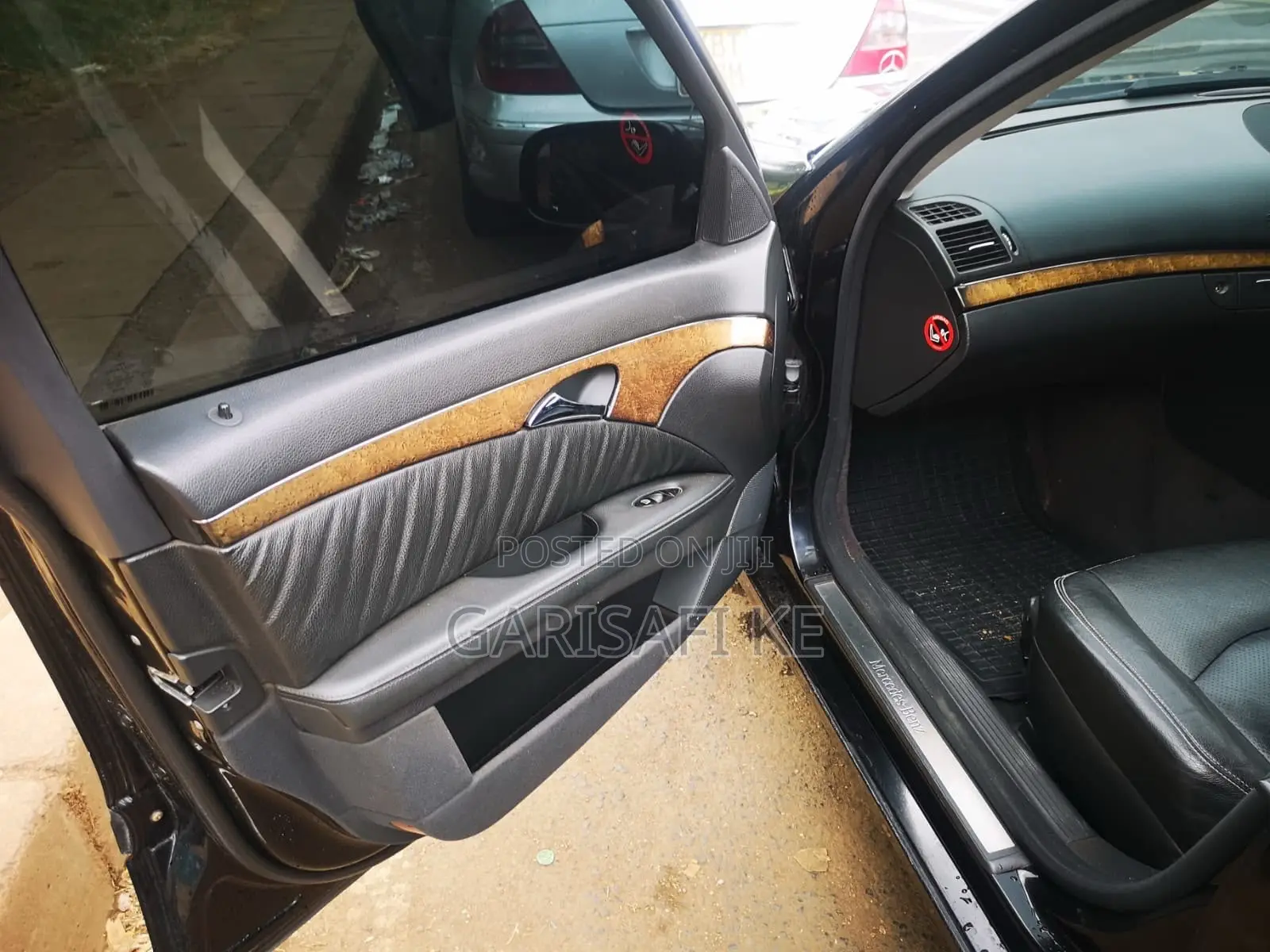 Mercedes-Benz E280 2008 Black