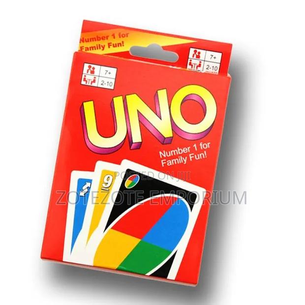 Uno Classic Card Game - thumbnail 2