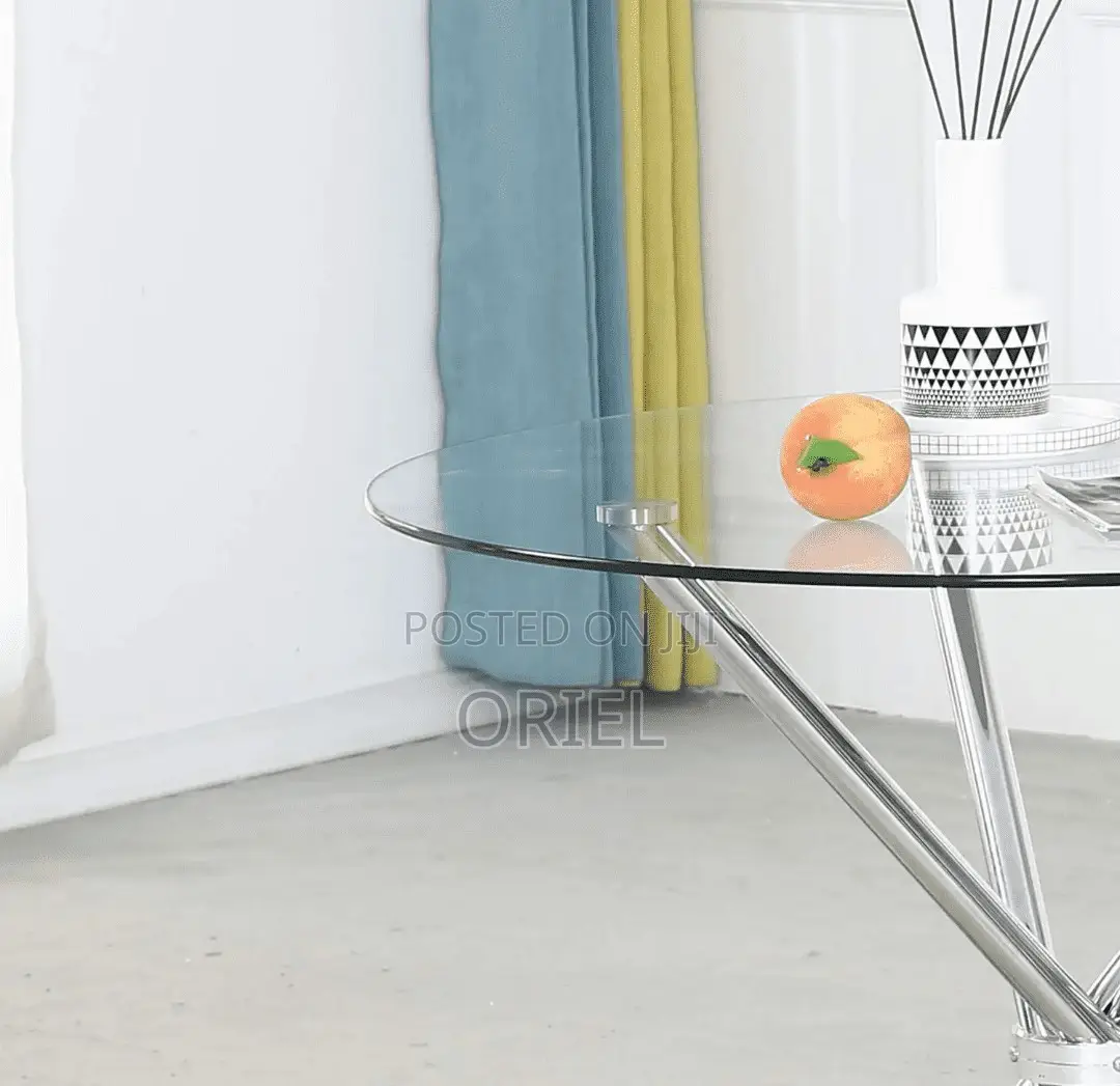 Dining Table : Glass Dining Table - Round