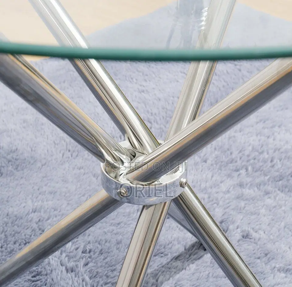 Dining Table : Glass Dining Table - Round
