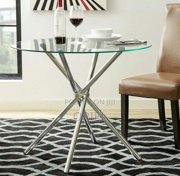 Dining Table : Glass Dining Table - Round - main view