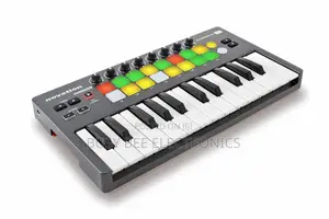 Novation LaunchkeyMK3 25-Mini-Key MIDI Keyboard