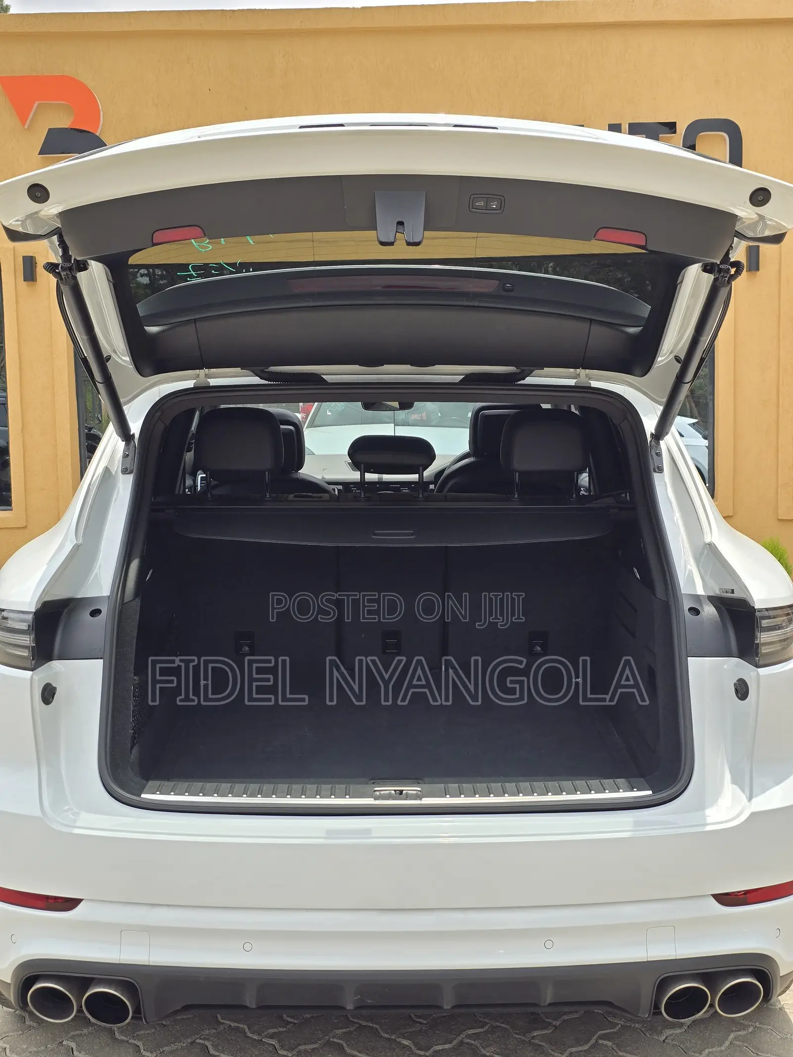 Porsche Cayenne S AWD 2019 White