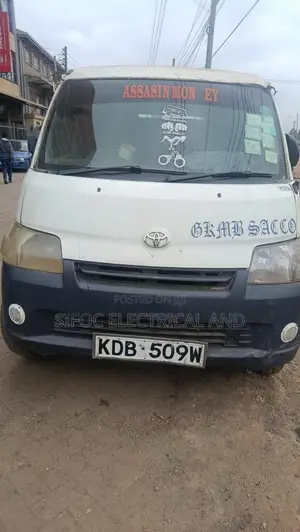 Toyota TownAce 2013 White