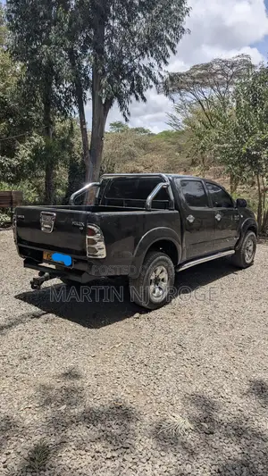 Toyota Hilux 3.0 D-4D Double Cab 4x4 Raider 2007 Black