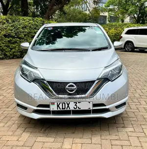 Nissan Note 2019 Silver