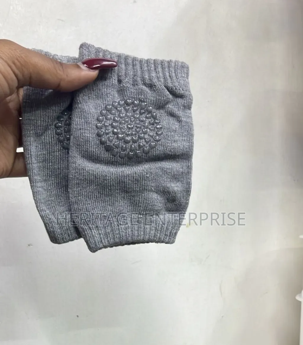 Baby Crawling Knee Protector Black,Gray Blue