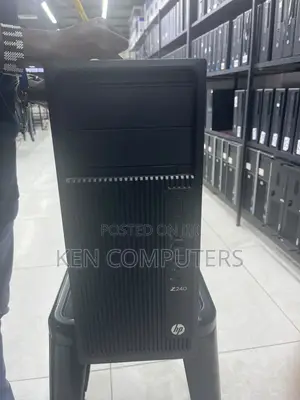 Desktop Computer HP Z240 16GB Intel Core i7 HDD 512GB