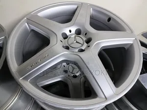 Mercedes Benz E350, E250, Size 20inch Staggered Rims