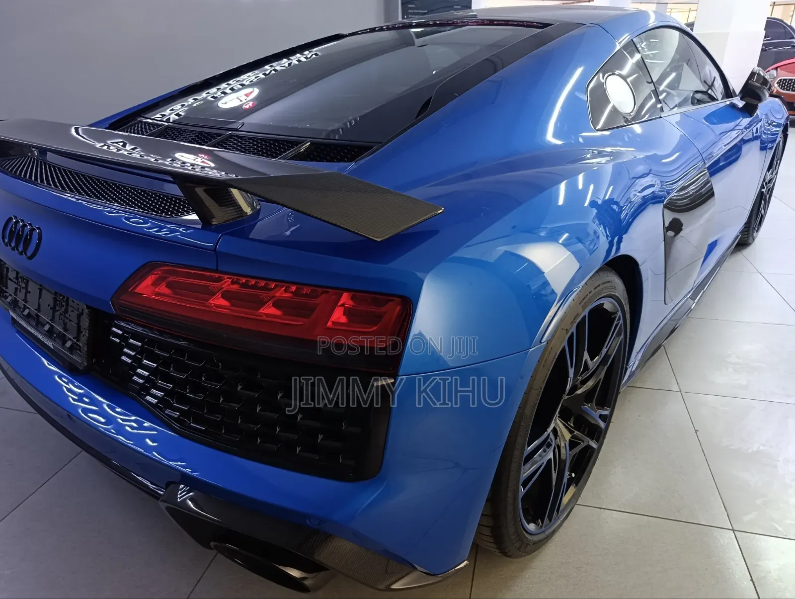 Audi R8 2024 Blue