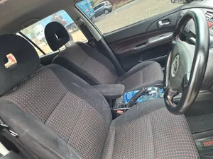 Mitsubishi Lancer Cedia 2004 Silver